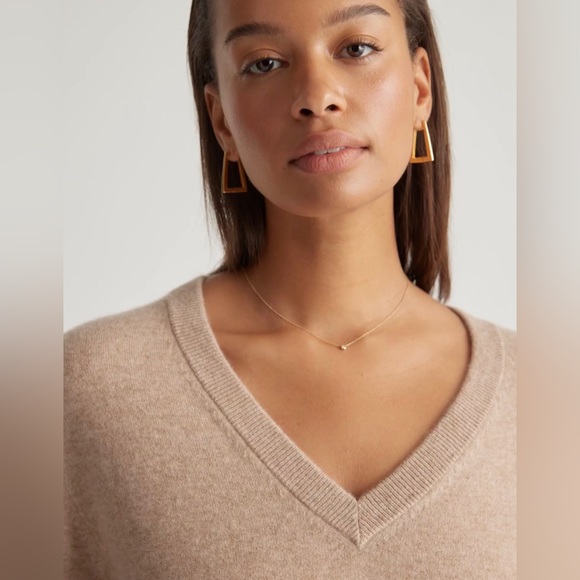 NWOT J Crew Cashmere relaxed V-neck sweater - Picture 5 of 5